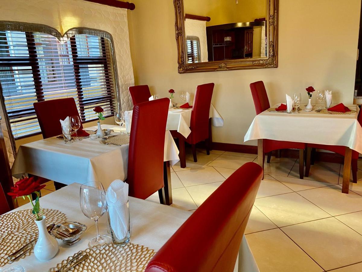 Re-Union Vacations Otel Hartbeespoort Dış mekan fotoğraf